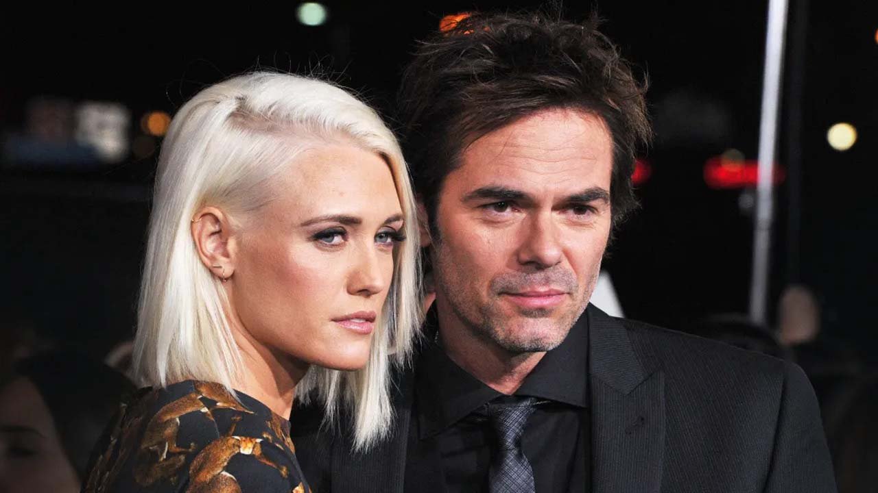 Pollyanna Rose and Billy Burke's Love Story